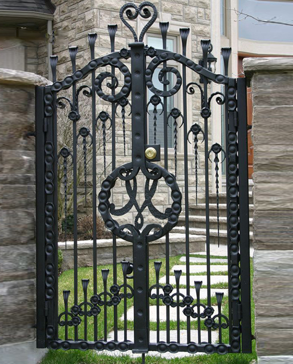 Gate Repair Experts in Lakewood