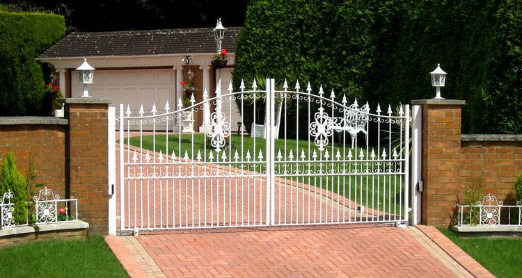 Sliding Driveway Gate Installation Lakewood