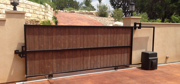 Slliding Fence Gate Repair Lakewood